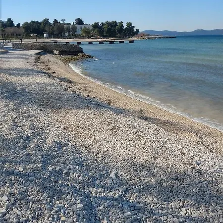 R&b Zadar