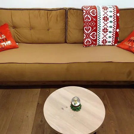 R&b Apartment